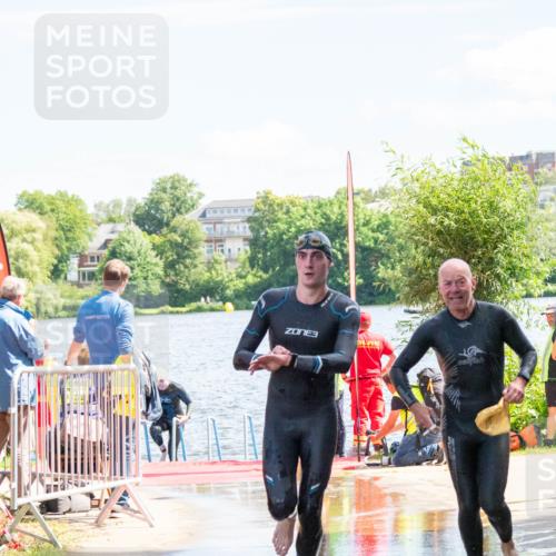 16.06.2024 - 7 Türme Triathlon MichiJ http://msf.ph/oto/6265403 16.06.2024 11:15:28 Schwimmen 21, 45, 166, 182, 183, 275, 287, 294 meine-sportfotos.de