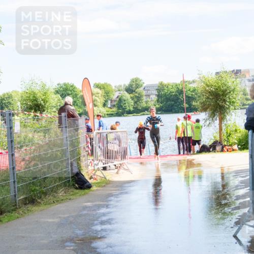 16.06.2024 - 7 Türme Triathlon MichiJ http://msf.ph/oto/6265440 16.06.2024 11:15:53 Schwimmen 163, 182, 183, 193, 219, 275, 283 meine-sportfotos.de