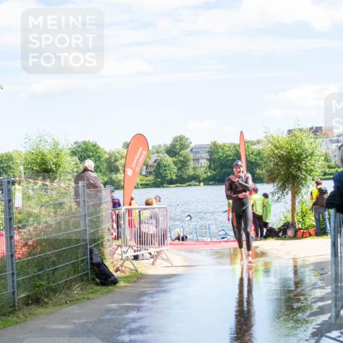 16.06.2024 - 7 Türme Triathlon MichiJ http://msf.ph/oto/6265478 16.06.2024 11:16:10 Schwimmen 30, 158, 163, 193, 199, 219, 283 meine-sportfotos.de