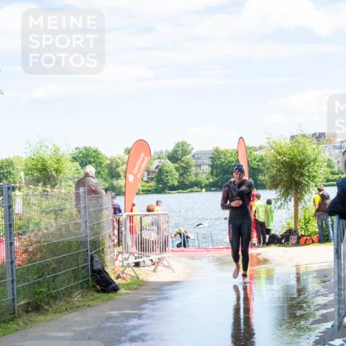 16.06.2024 - 7 Türme Triathlon MichiJ http://msf.ph/oto/6265483 16.06.2024 11:16:10 Schwimmen 30, 158, 163, 193, 199, 219, 283 meine-sportfotos.de