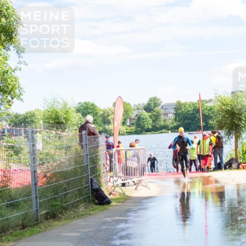 16.06.2024 - 7 Türme Triathlon MichiJ http://msf.ph/oto/6265506 16.06.2024 11:16:24 Schwimmen 30, 37, 158, 175, 193, 199, 217, 219, 231, 283 meine-sportfotos.de