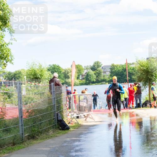 16.06.2024 - 7 Türme Triathlon MichiJ http://msf.ph/oto/6265509 16.06.2024 11:16:25 Schwimmen 30, 37, 158, 175, 193, 199, 217, 219, 231, 283 meine-sportfotos.de