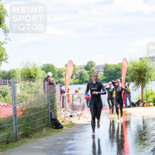 16.06.2024 - 7 Türme Triathlon MichiJ http://msf.ph/oto/6265522 16.06.2024 11:16:32 Schwimmen 22, 30, 37, 158, 175, 193, 199, 217, 231, 283, 289 meine-sportfotos.de