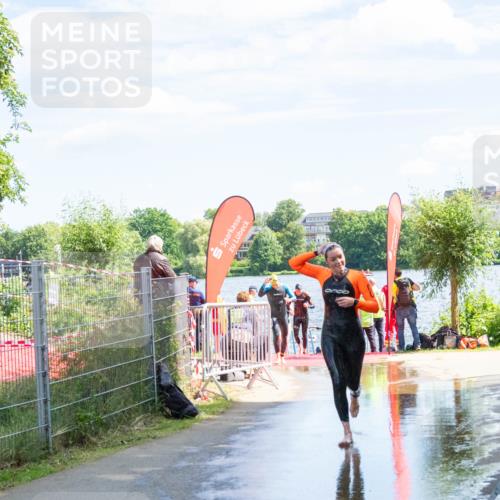 16.06.2024 - 7 Türme Triathlon MichiJ http://msf.ph/oto/6265533 16.06.2024 11:16:38 Schwimmen 22, 30, 37, 158, 175, 199, 217, 230, 231, 283, 289, 298 meine-sportfotos.de