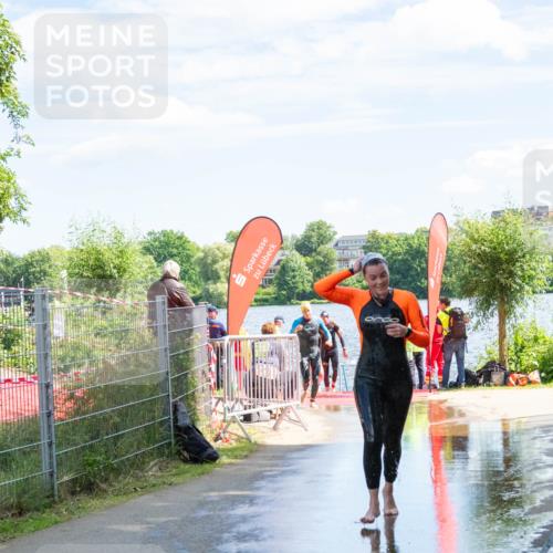16.06.2024 - 7 Türme Triathlon MichiJ http://msf.ph/oto/6265534 16.06.2024 11:16:38 Schwimmen 22, 30, 37, 158, 175, 199, 217, 230, 231, 283, 289, 298 meine-sportfotos.de
