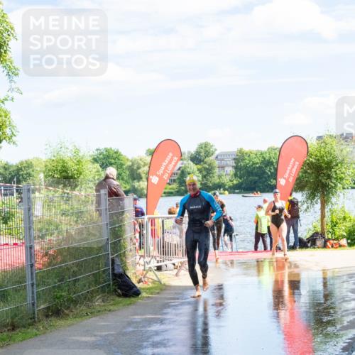 16.06.2024 - 7 Türme Triathlon MichiJ http://msf.ph/oto/6265540 16.06.2024 11:16:42 Schwimmen 22, 30, 37, 158, 175, 199, 217, 230, 231, 289, 298 meine-sportfotos.de