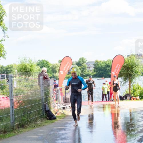 16.06.2024 - 7 Türme Triathlon MichiJ http://msf.ph/oto/6265541 16.06.2024 11:16:42 Schwimmen 22, 30, 37, 158, 175, 199, 217, 230, 231, 289, 298 meine-sportfotos.de