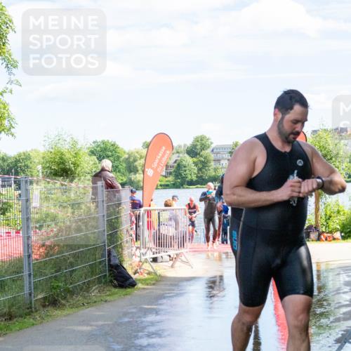 16.06.2024 - 7 Türme Triathlon MichiJ http://msf.ph/oto/6265568 16.06.2024 11:16:59 Schwimmen 22, 27, 37, 175, 186, 217, 230, 231, 289, 298 meine-sportfotos.de