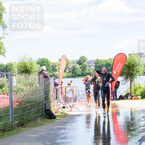 16.06.2024 - 7 Türme Triathlon MichiJ http://msf.ph/oto/6265574 16.06.2024 11:17:02 Schwimmen 22, 27, 37, 186, 217, 230, 231, 272, 289, 298 meine-sportfotos.de