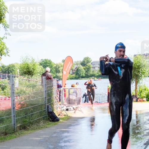 16.06.2024 - 7 Türme Triathlon MichiJ http://msf.ph/oto/6265589 16.06.2024 11:17:10 Schwimmen 22, 27, 165, 186, 230, 237, 242, 272, 289, 298 meine-sportfotos.de