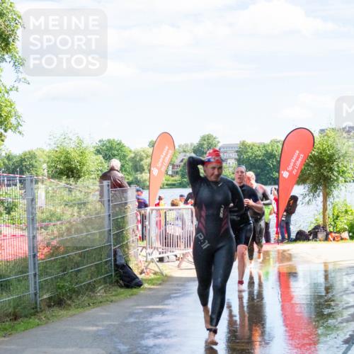 16.06.2024 - 7 Türme Triathlon MichiJ http://msf.ph/oto/6265598 16.06.2024 11:17:15 Schwimmen 22, 27, 165, 186, 227, 230, 237, 242, 272, 298, 618 meine-sportfotos.de