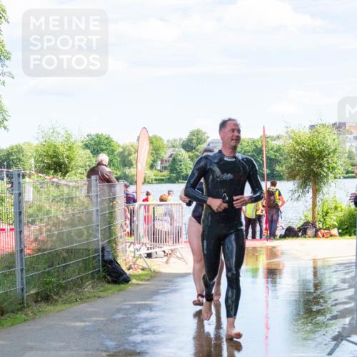 16.06.2024 - 7 Türme Triathlon MichiJ http://msf.ph/oto/6265608 16.06.2024 11:17:20 Schwimmen 27, 28, 165, 186, 227, 230, 237, 242, 272, 298, 618 meine-sportfotos.de