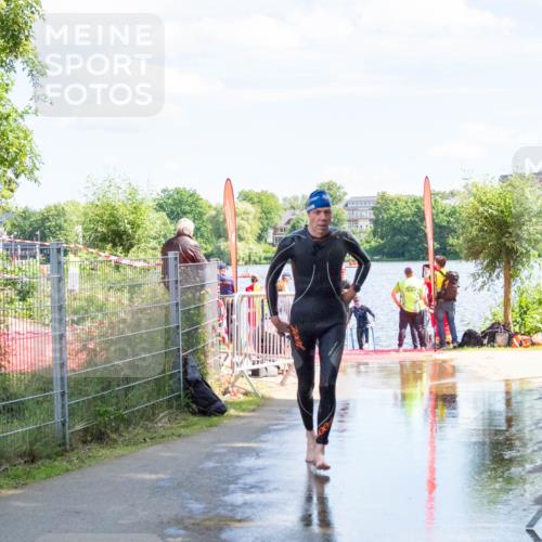 16.06.2024 - 7 Türme Triathlon MichiJ http://msf.ph/oto/6265627 16.06.2024 11:17:31 Schwimmen 28, 165, 186, 227, 237, 242, 272, 618 meine-sportfotos.de