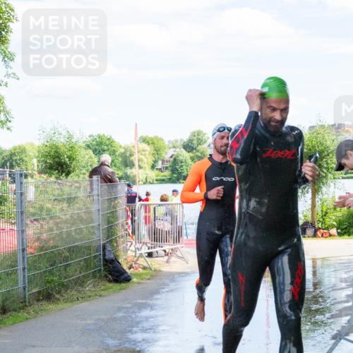 16.06.2024 - 7 Türme Triathlon MichiJ http://msf.ph/oto/6265672 16.06.2024 11:17:55 Schwimmen 28, 151, 227, 240, 618 meine-sportfotos.de