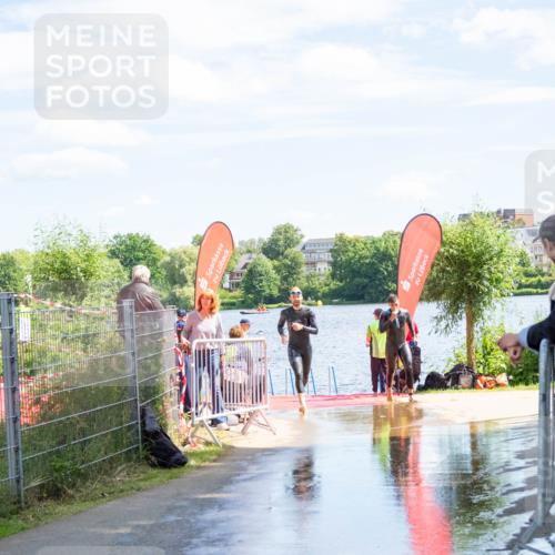 16.06.2024 - 7 Türme Triathlon MichiJ http://msf.ph/oto/6265691 16.06.2024 11:18:27 Schwimmen 151 meine-sportfotos.de