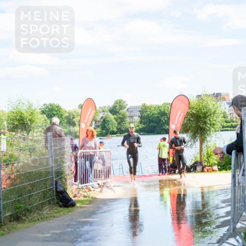 16.06.2024 - 7 Türme Triathlon MichiJ http://msf.ph/oto/6265693 16.06.2024 11:18:28 Schwimmen 11, 151 meine-sportfotos.de