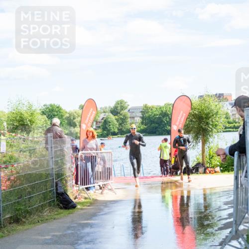 16.06.2024 - 7 Türme Triathlon MichiJ http://msf.ph/oto/6265694 16.06.2024 11:18:28 Schwimmen 11, 151 meine-sportfotos.de