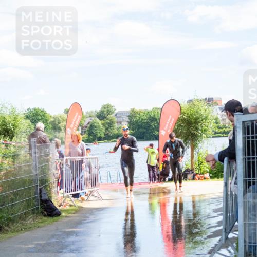 16.06.2024 - 7 Türme Triathlon MichiJ http://msf.ph/oto/6265695 16.06.2024 11:18:29 Schwimmen 11, 151 meine-sportfotos.de
