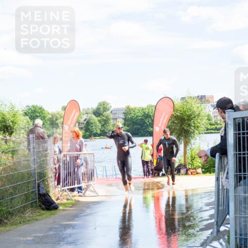 16.06.2024 - 7 Türme Triathlon MichiJ http://msf.ph/oto/6265697 16.06.2024 11:18:29 Schwimmen 11, 151 meine-sportfotos.de