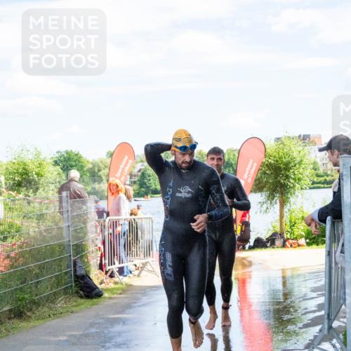 16.06.2024 - 7 Türme Triathlon MichiJ http://msf.ph/oto/6265707 16.06.2024 11:18:32 Schwimmen 11 meine-sportfotos.de