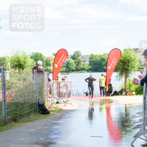16.06.2024 - 7 Türme Triathlon MichiJ http://msf.ph/oto/6265715 16.06.2024 11:18:59 Schwimmen 11, 36, 156, 189, 216, 232, 262, 268, 615 meine-sportfotos.de