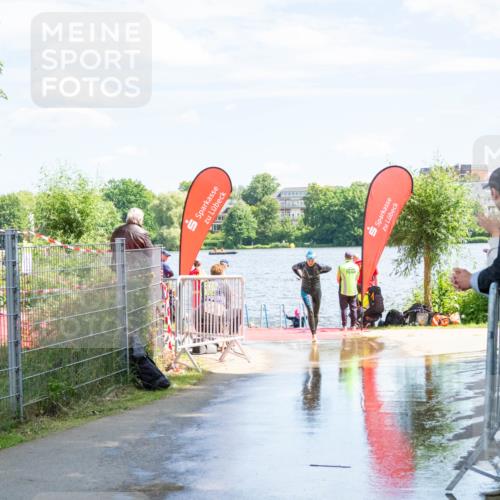16.06.2024 - 7 Türme Triathlon MichiJ http://msf.ph/oto/6265716 16.06.2024 11:19:00 Schwimmen 11, 36, 156, 189, 216, 232, 262, 268, 615 meine-sportfotos.de
