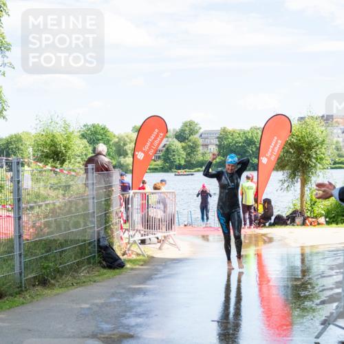 16.06.2024 - 7 Türme Triathlon MichiJ http://msf.ph/oto/6265726 16.06.2024 11:19:03 Schwimmen 11, 36, 156, 189, 216, 232, 262, 268, 615 meine-sportfotos.de