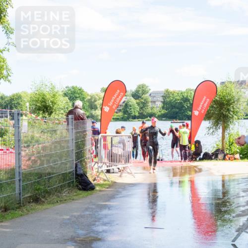 16.06.2024 - 7 Türme Triathlon MichiJ http://msf.ph/oto/6265737 16.06.2024 11:19:11 Schwimmen 11, 36, 156, 189, 216, 232, 262, 268, 615 meine-sportfotos.de