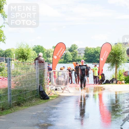 16.06.2024 - 7 Türme Triathlon MichiJ http://msf.ph/oto/6265740 16.06.2024 11:19:12 Schwimmen 11, 36, 156, 189, 216, 232, 262, 268, 615 meine-sportfotos.de
