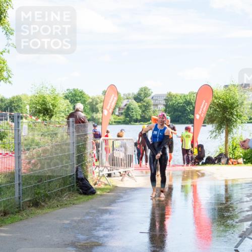 16.06.2024 - 7 Türme Triathlon MichiJ http://msf.ph/oto/6265744 16.06.2024 11:19:14 Schwimmen 11, 36, 41, 156, 189, 216, 221, 232, 262, 268, 615 meine-sportfotos.de
