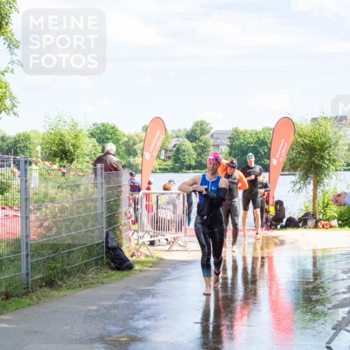 16.06.2024 - 7 Türme Triathlon MichiJ http://msf.ph/oto/6265745 16.06.2024 11:19:15 Schwimmen 11, 36, 41, 156, 189, 204, 216, 221, 232, 262, 268, 615 meine-sportfotos.de