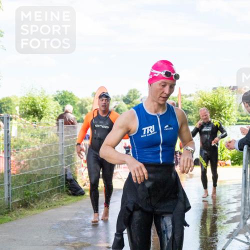 16.06.2024 - 7 Türme Triathlon MichiJ http://msf.ph/oto/6265753 16.06.2024 11:19:19 Schwimmen 36, 41, 156, 189, 204, 216, 221, 232, 262, 268, 615 meine-sportfotos.de