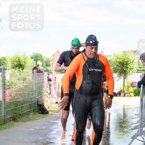 16.06.2024 - 7 Türme Triathlon MichiJ http://msf.ph/oto/6265757 16.06.2024 11:19:20 Schwimmen 36, 41, 156, 189, 204, 216, 221, 232, 262, 268, 615 meine-sportfotos.de