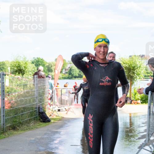 16.06.2024 - 7 Türme Triathlon MichiJ http://msf.ph/oto/6265764 16.06.2024 11:19:23 Schwimmen 36, 41, 156, 189, 204, 216, 221, 232, 262, 268, 615 meine-sportfotos.de