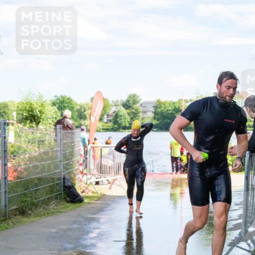 16.06.2024 - 7 Türme Triathlon MichiJ http://msf.ph/oto/6265766 16.06.2024 11:19:23 Schwimmen 36, 41, 156, 189, 204, 216, 221, 232, 262, 268, 615 meine-sportfotos.de