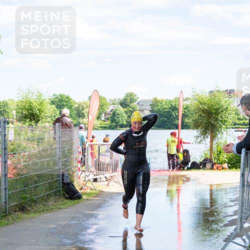 16.06.2024 - 7 Türme Triathlon MichiJ http://msf.ph/oto/6265767 16.06.2024 11:19:24 Schwimmen 41, 156, 189, 204, 216, 221, 232, 262, 615 meine-sportfotos.de