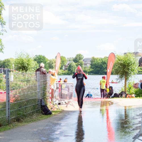 16.06.2024 - 7 Türme Triathlon MichiJ http://msf.ph/oto/6265780 16.06.2024 11:19:30 Schwimmen 25, 41, 189, 204, 221, 232, 262 meine-sportfotos.de