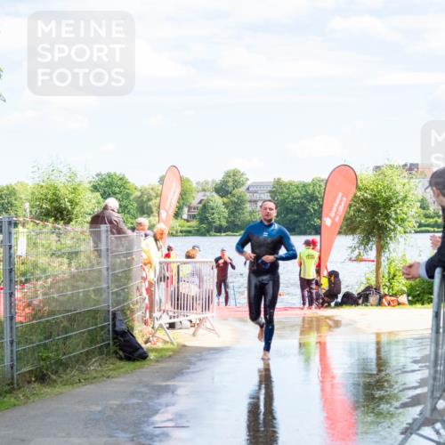 16.06.2024 - 7 Türme Triathlon MichiJ http://msf.ph/oto/6265802 16.06.2024 11:19:39 Schwimmen 25, 41, 154, 167, 189, 204, 221, 232 meine-sportfotos.de
