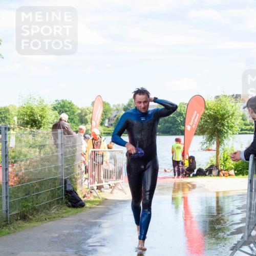 16.06.2024 - 7 Türme Triathlon MichiJ http://msf.ph/oto/6265807 16.06.2024 11:19:41 Schwimmen 25, 41, 154, 167, 189, 204, 221, 232 meine-sportfotos.de
