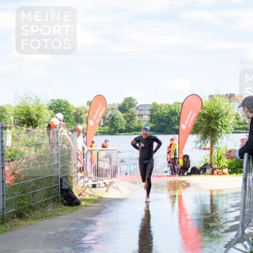 16.06.2024 - 7 Türme Triathlon MichiJ http://msf.ph/oto/6265814 16.06.2024 11:19:44 Schwimmen 25, 41, 154, 167, 189, 204, 221 meine-sportfotos.de