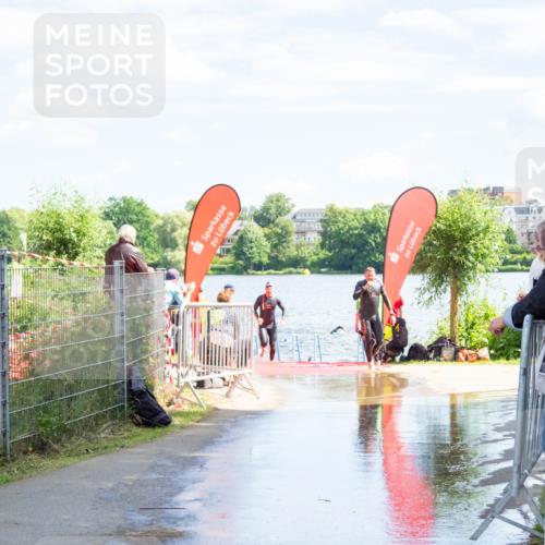 16.06.2024 - 7 Türme Triathlon MichiJ http://msf.ph/oto/6265830 16.06.2024 11:19:51 Schwimmen 25, 41, 154, 167, 204, 221 meine-sportfotos.de