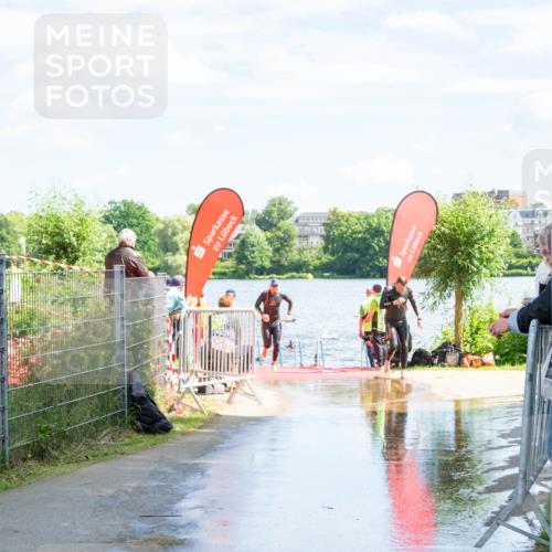 16.06.2024 - 7 Türme Triathlon MichiJ http://msf.ph/oto/6265831 16.06.2024 11:19:52 Schwimmen 25, 41, 154, 167, 204, 221 meine-sportfotos.de