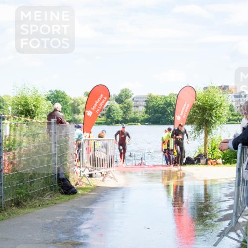 16.06.2024 - 7 Türme Triathlon MichiJ http://msf.ph/oto/6265832 16.06.2024 11:19:52 Schwimmen 25, 41, 154, 167, 204, 221 meine-sportfotos.de