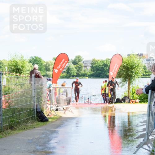 16.06.2024 - 7 Türme Triathlon MichiJ http://msf.ph/oto/6265833 16.06.2024 11:19:52 Schwimmen 25, 41, 154, 167, 204, 221 meine-sportfotos.de