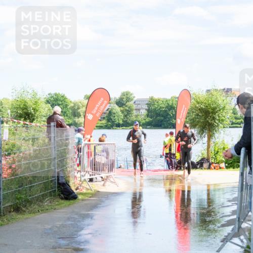 16.06.2024 - 7 Türme Triathlon MichiJ http://msf.ph/oto/6265837 16.06.2024 11:19:54 Schwimmen 25, 41, 154, 167, 204, 212, 221 meine-sportfotos.de