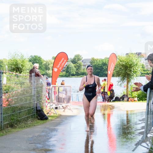 16.06.2024 - 7 Türme Triathlon MichiJ http://msf.ph/oto/6265865 16.06.2024 11:20:02 Schwimmen 25, 46, 94, 154, 167, 204, 212 meine-sportfotos.de