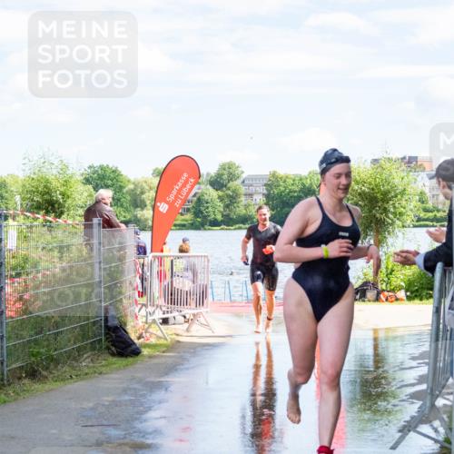16.06.2024 - 7 Türme Triathlon MichiJ http://msf.ph/oto/6265867 16.06.2024 11:20:03 Schwimmen 25, 46, 94, 154, 167, 212 meine-sportfotos.de