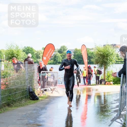 16.06.2024 - 7 Türme Triathlon MichiJ http://msf.ph/oto/6265890 16.06.2024 11:20:13 Schwimmen 25, 46, 94, 154, 167, 212, 284, 611 meine-sportfotos.de