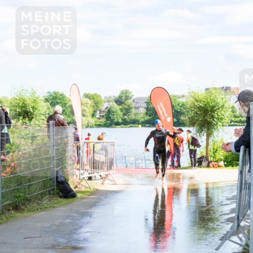 16.06.2024 - 7 Türme Triathlon MichiJ http://msf.ph/oto/6265900 16.06.2024 11:20:19 Schwimmen 46, 94, 176, 179, 212, 284, 611 meine-sportfotos.de