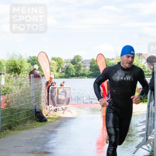 16.06.2024 - 7 Türme Triathlon MichiJ http://msf.ph/oto/6265905 16.06.2024 11:20:21 Schwimmen 46, 94, 176, 179, 212, 222, 284, 611 meine-sportfotos.de